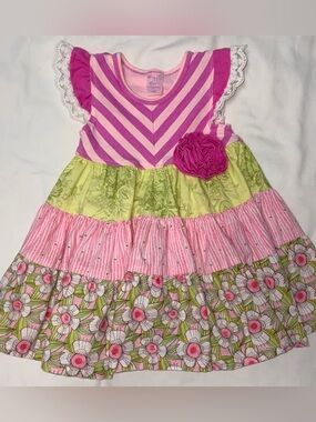 Giggle Moon floral dress with full tiered skirt sz 24 months like new condition